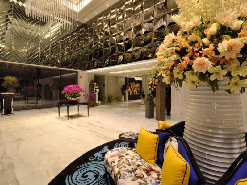冠月精品旅館-Puli Ease Hotel Exteriör bild