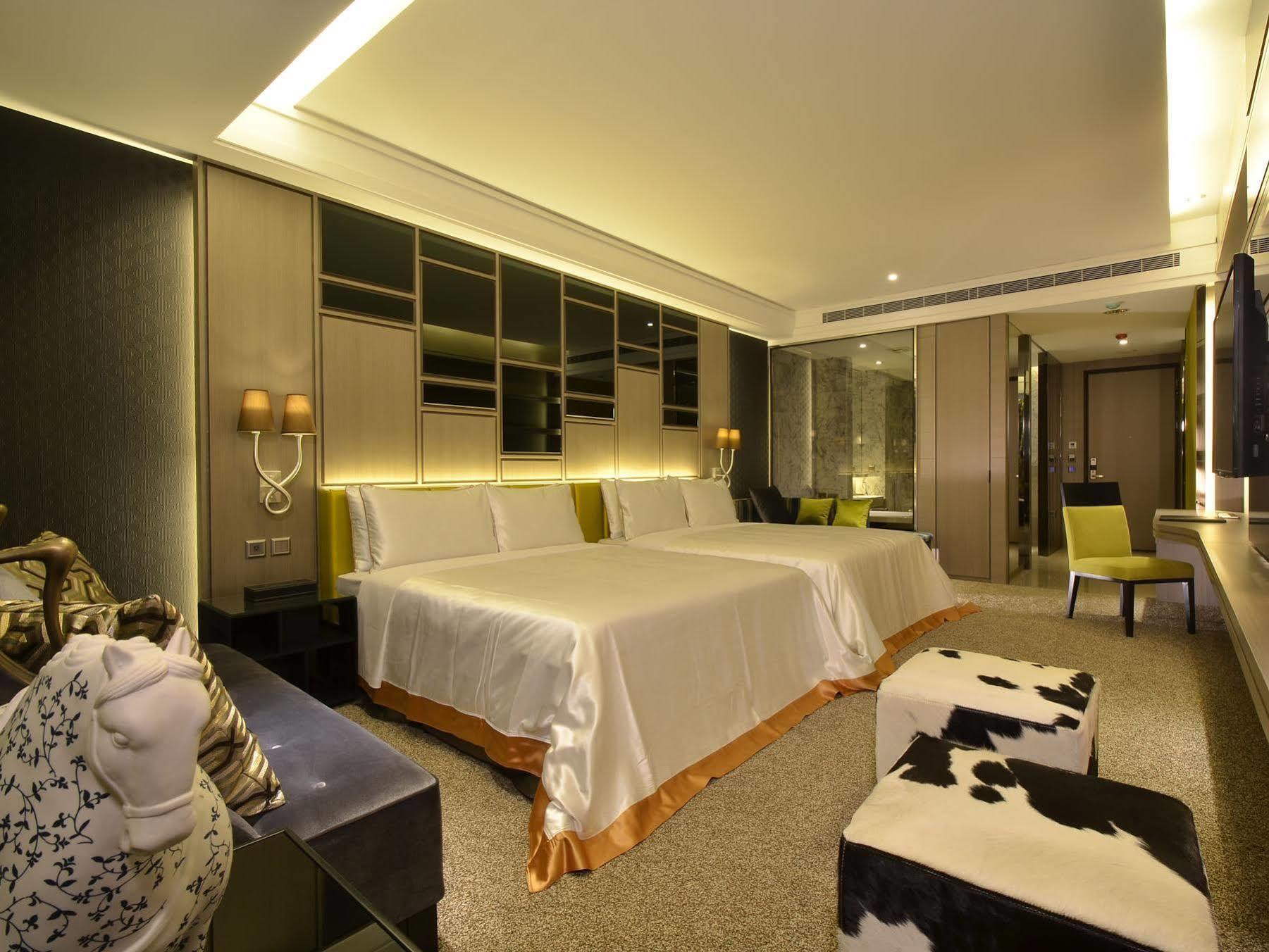 冠月精品旅館-Puli Ease Hotel Exteriör bild