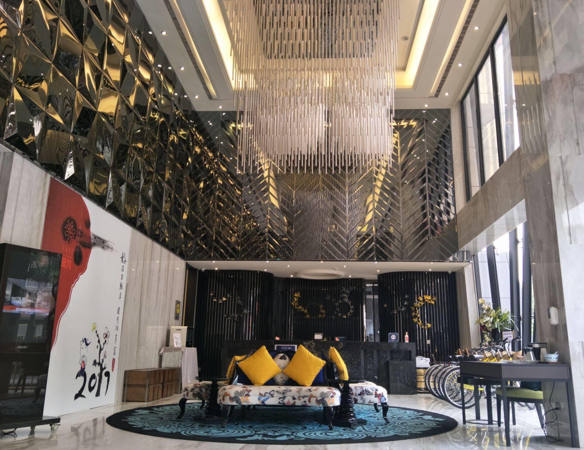 冠月精品旅館-Puli Ease Hotel Exteriör bild