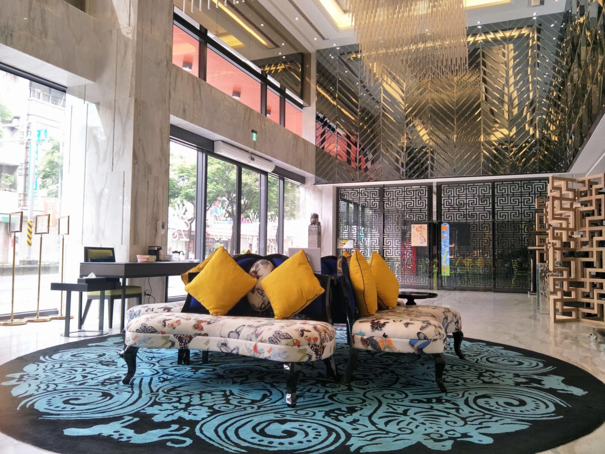 冠月精品旅館-Puli Ease Hotel Exteriör bild